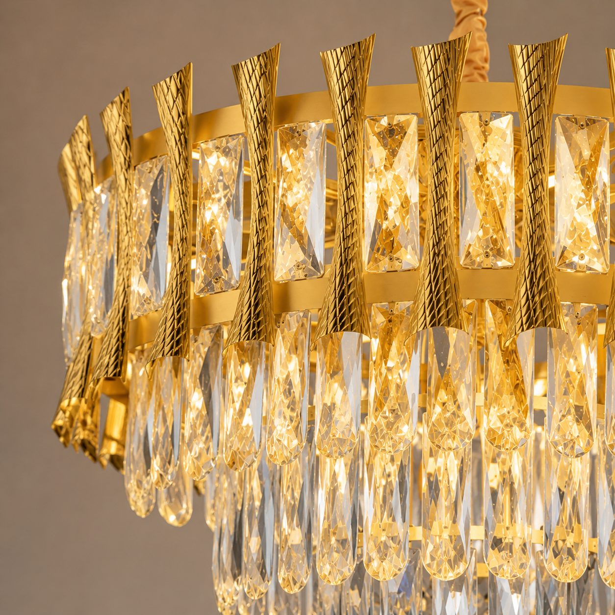 Candelabru Cristal HAMPTON Petito 3xE14, Diametru 30cm, Auriu Lucios, Inaltime Reglabila 2