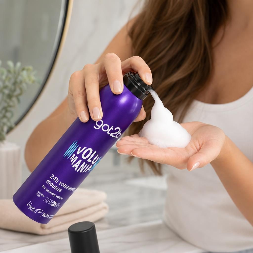Spuma de Par pentru Volum, Schwarzkopf got2b Volumania, 24h Volumising Mousse, Formula Vegana, 92.8% Ingrediente Naturale, Nivel Fixare Iconless Hold, Par Uscat, Mov 3