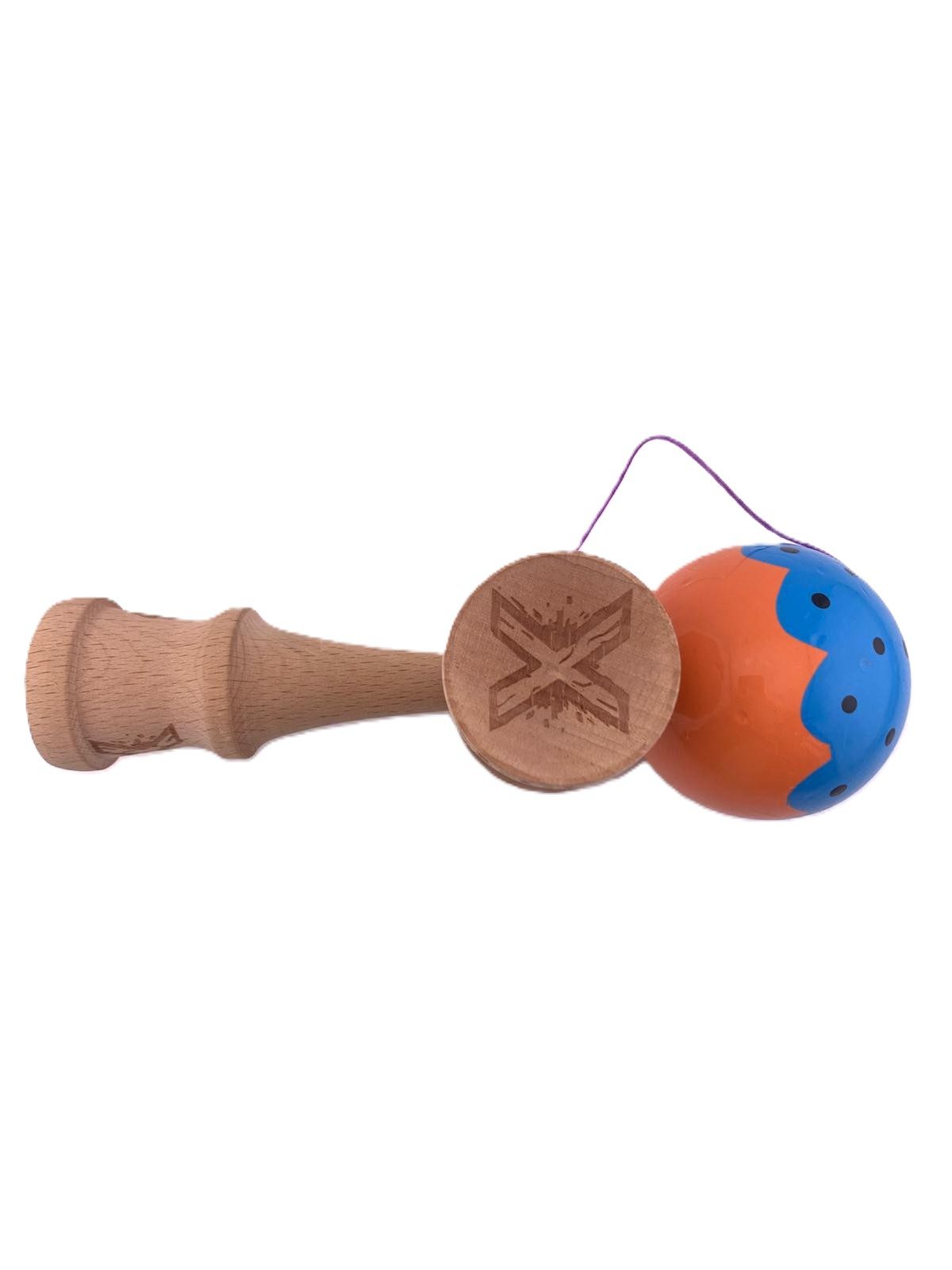RESIGILAT - Kendama X Originala, Profesionala, Flippy, Super Sticky cu Cupe Mari KING SIZE V3, Gaura in Baza, Rulment Metalic, din lemn 18 cm, Ata 62/65 cm, Special Albastru/Portocaliu