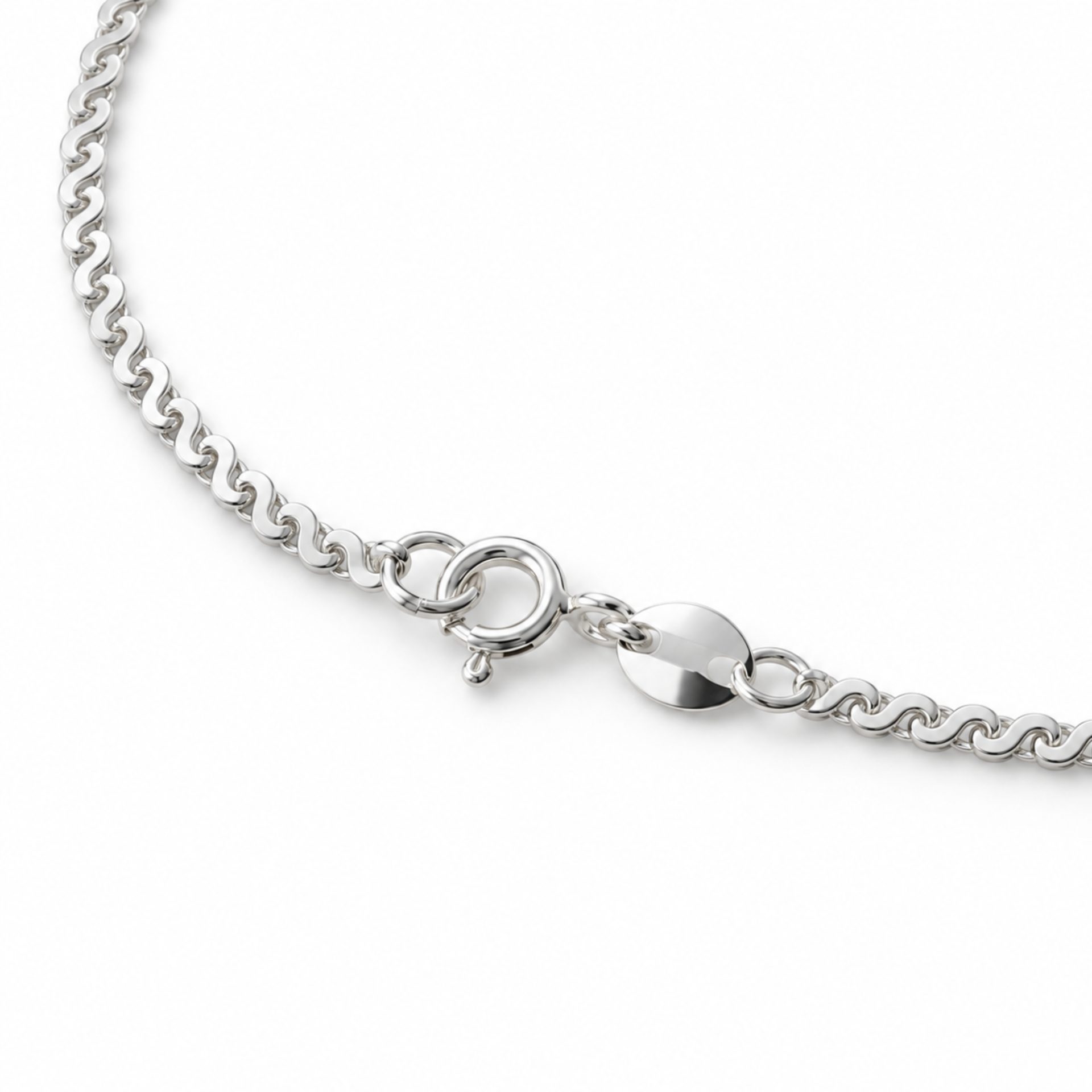 Lantisor argint, detaliu design plat
