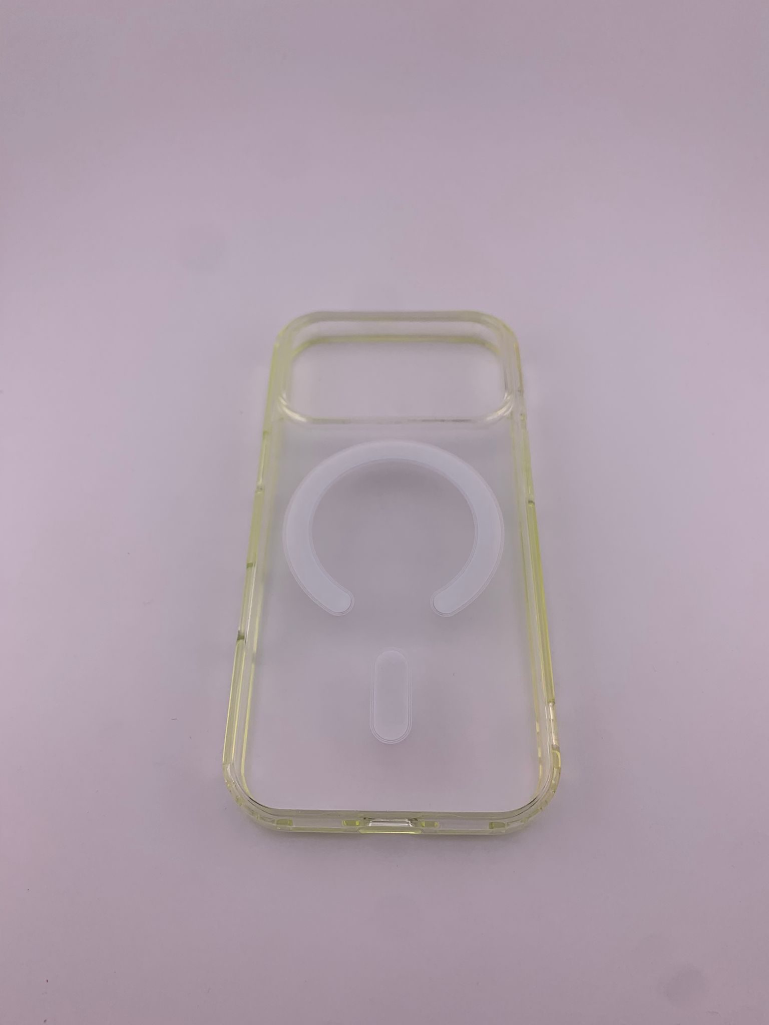 RESIGILAT - Husa Telefon, Flippy, Compatibila Apple iPhone 17 Pro Max, MagSafe, Antisoc, din Silicon + TPU, Transparent