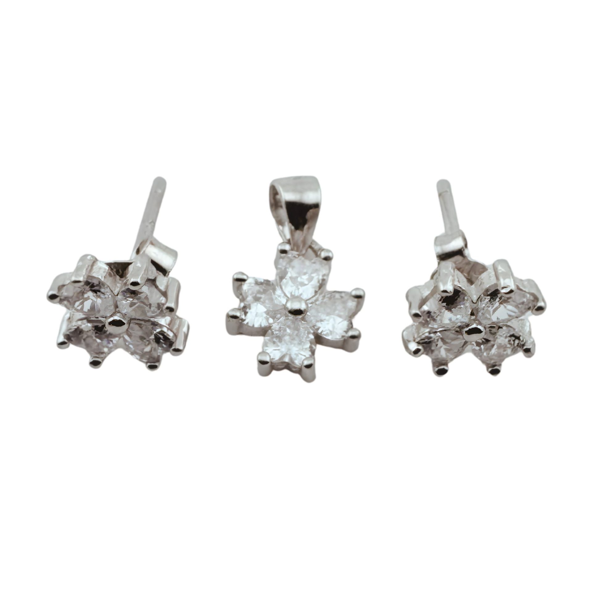 Set Cercei si Pandantiv, Jolie Silver, Argint 925, Model Floare 4 Petale, Pietre Zirconia Albe, 1.63 gr, Argintiu