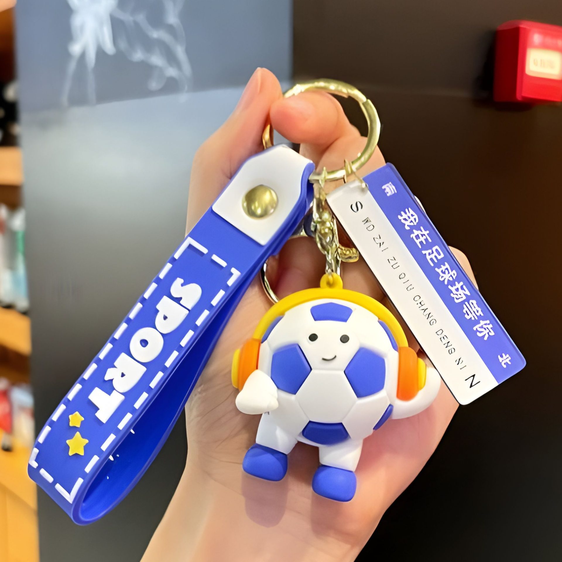 Breloc Chei, , Model Minge de Fotbal cu Casti, Mesaj Te aștept pe terenul de fotbal, Cupa Mondiala, Accesoriu Pentru Chei si Rucsac, Material Acril, 50 g, Albastru Inchis 2