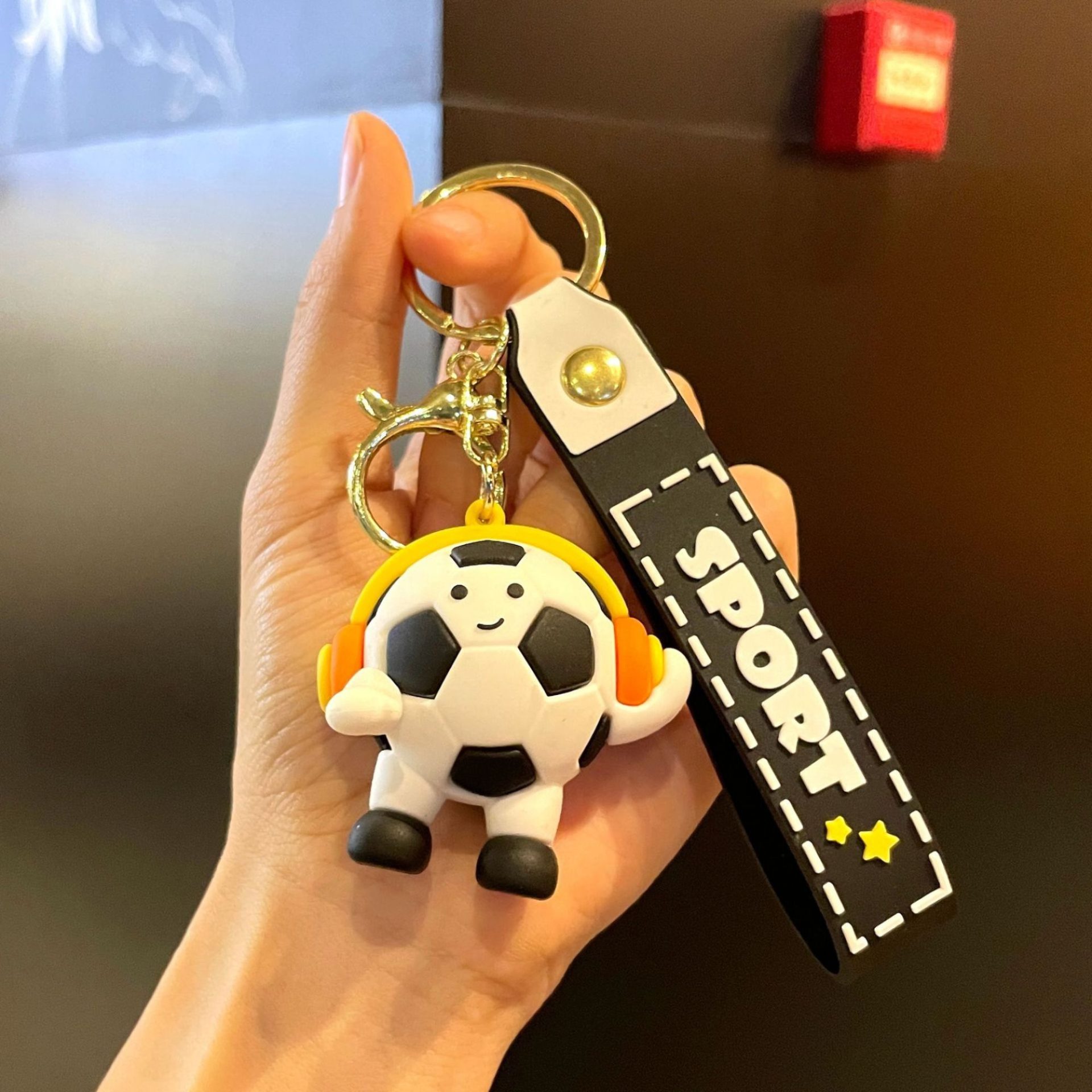 Breloc Chei, , Model Minge de Fotbal cu Casti, Cupa Mondiala, Accesoriu Pentru Chei si Rucsac, Material Acril, 50 g, Negru 2