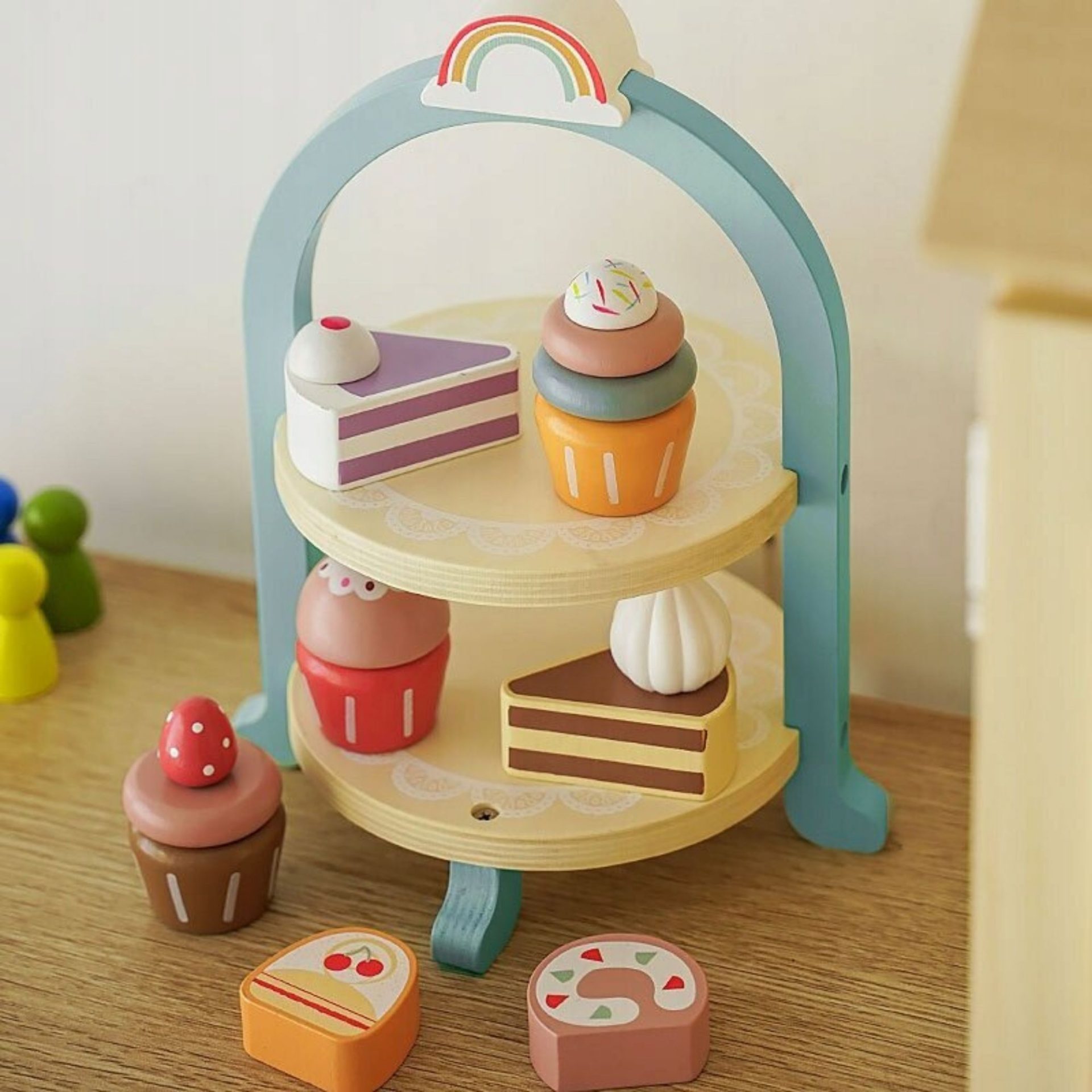 Jucarie Educativa Montessori din Lemn, , Set de Joaca Interactiv, Model Royal Afternoon Tea cu Etajera 2 Niveluri si Prajituri, Dezvolta Motricitatea si Imaginatia, 3ani+, Multicolor 4