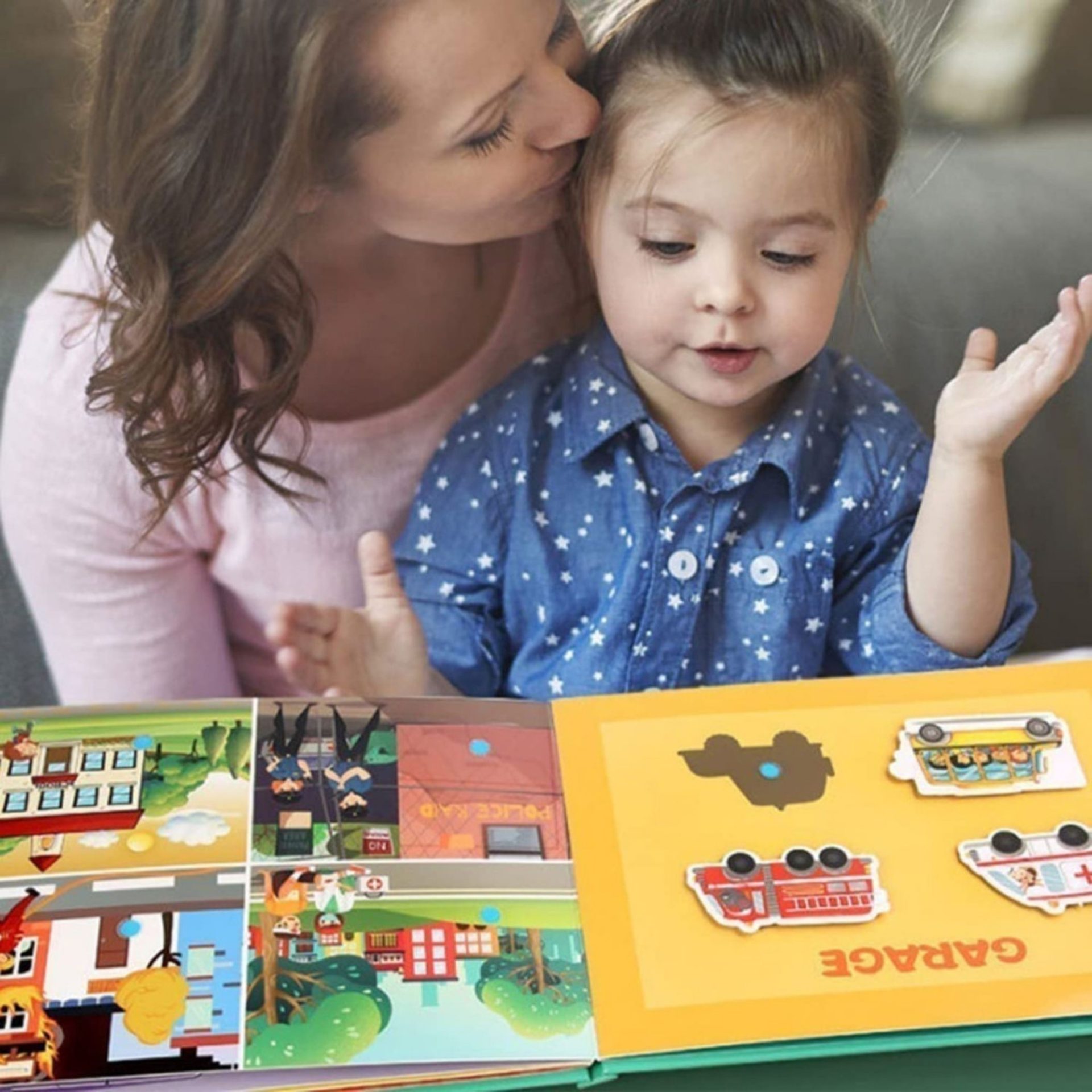 Carte Educativa cu Stickere Reutilizabile, , Quiet Book Senzoriala cu Pagini Interactive , Joc Montessori, Seria ''Vehicule si Masini'', Puzzle, Dezvolta Motricitatea Fina si Logica, Quiet Book pentru Invatare Timpurie, 3 ani, Multicolor 5