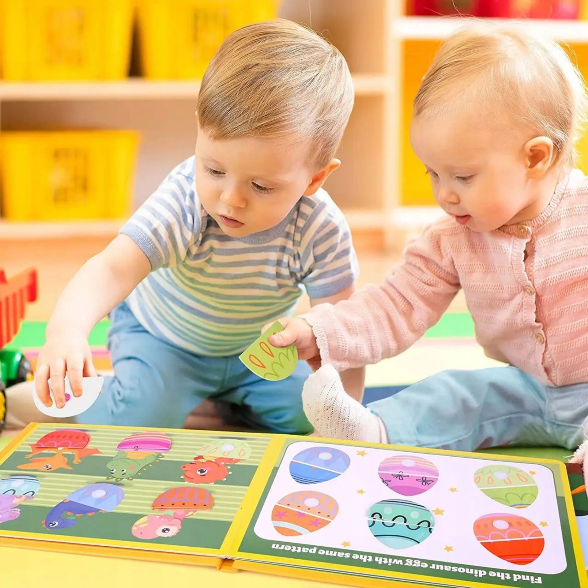 Carte Educativa cu Stickere Reutilizabile, , Quiet Book Montessori, Seria Dinozaur, Pagini Interactive, 3 Ani+, Multicolor 4